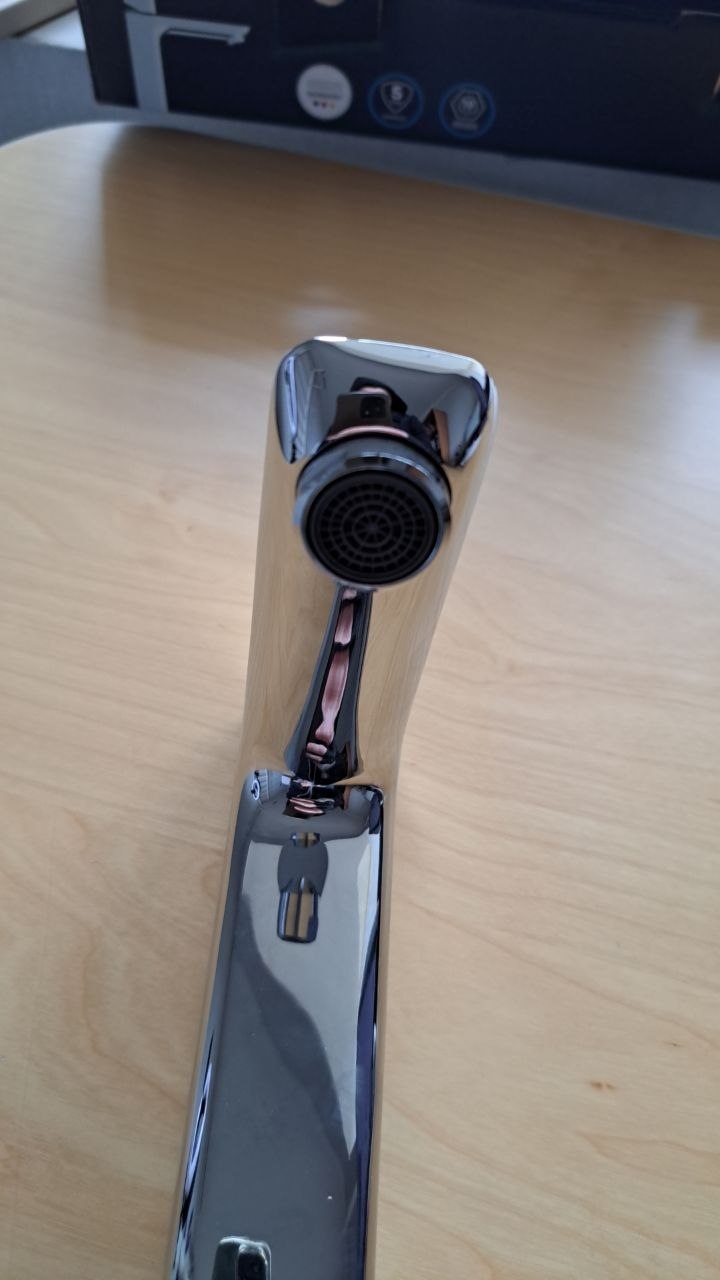 Фото №2 от покупателя Лискович Марина Владимировна к товару Смеситель для умывальника