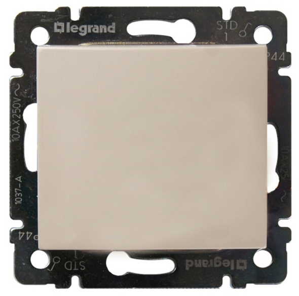 Legrand Valena (695607)