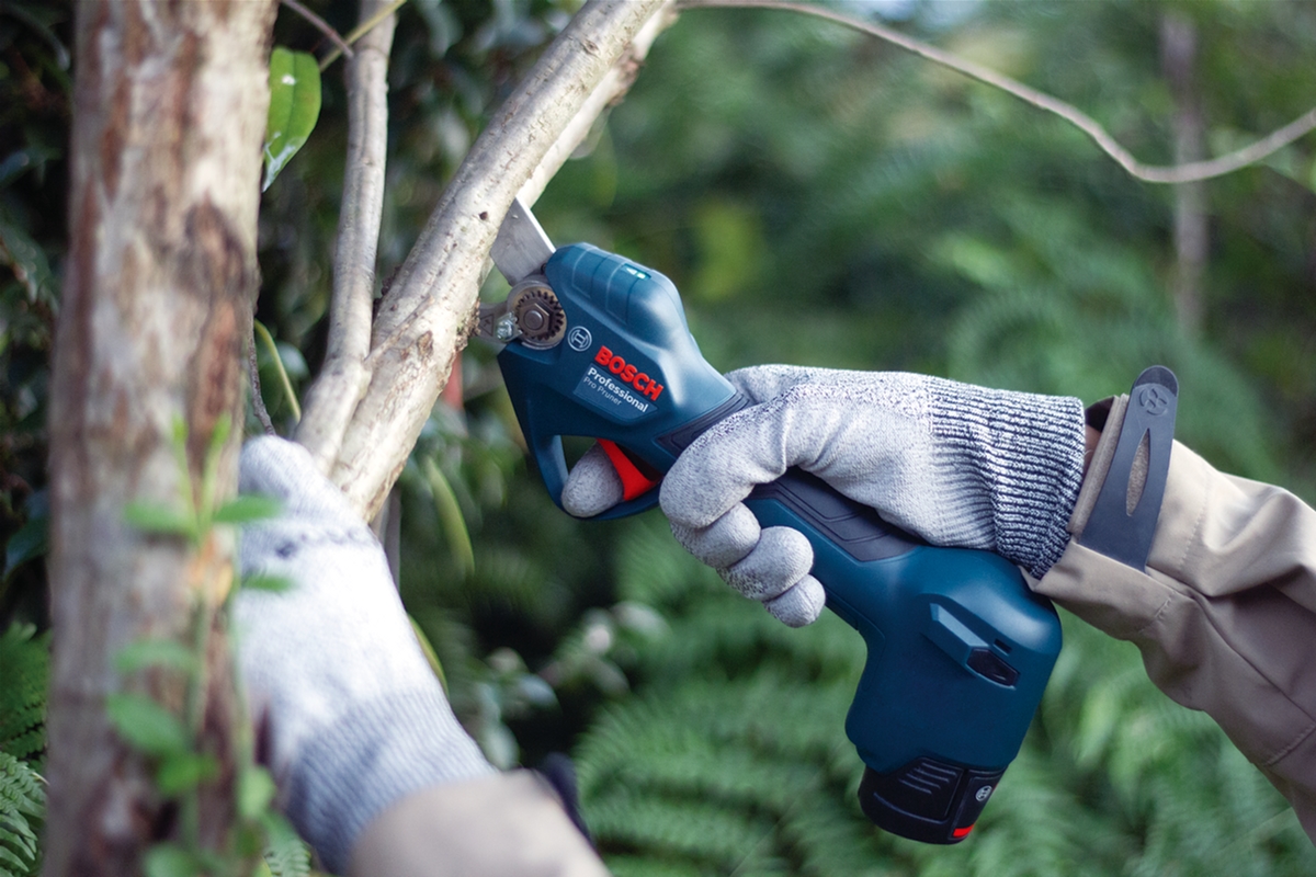 Секатор Bosch Professional Pro Pruner (06019K1021) внешний вид - фото 9