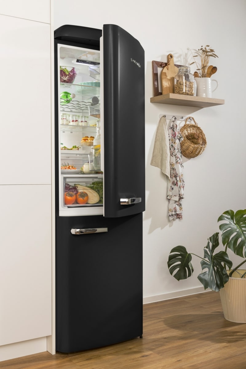 Холодильник Gorenje ONRK619DBK зовнішній вигляд - фото 9