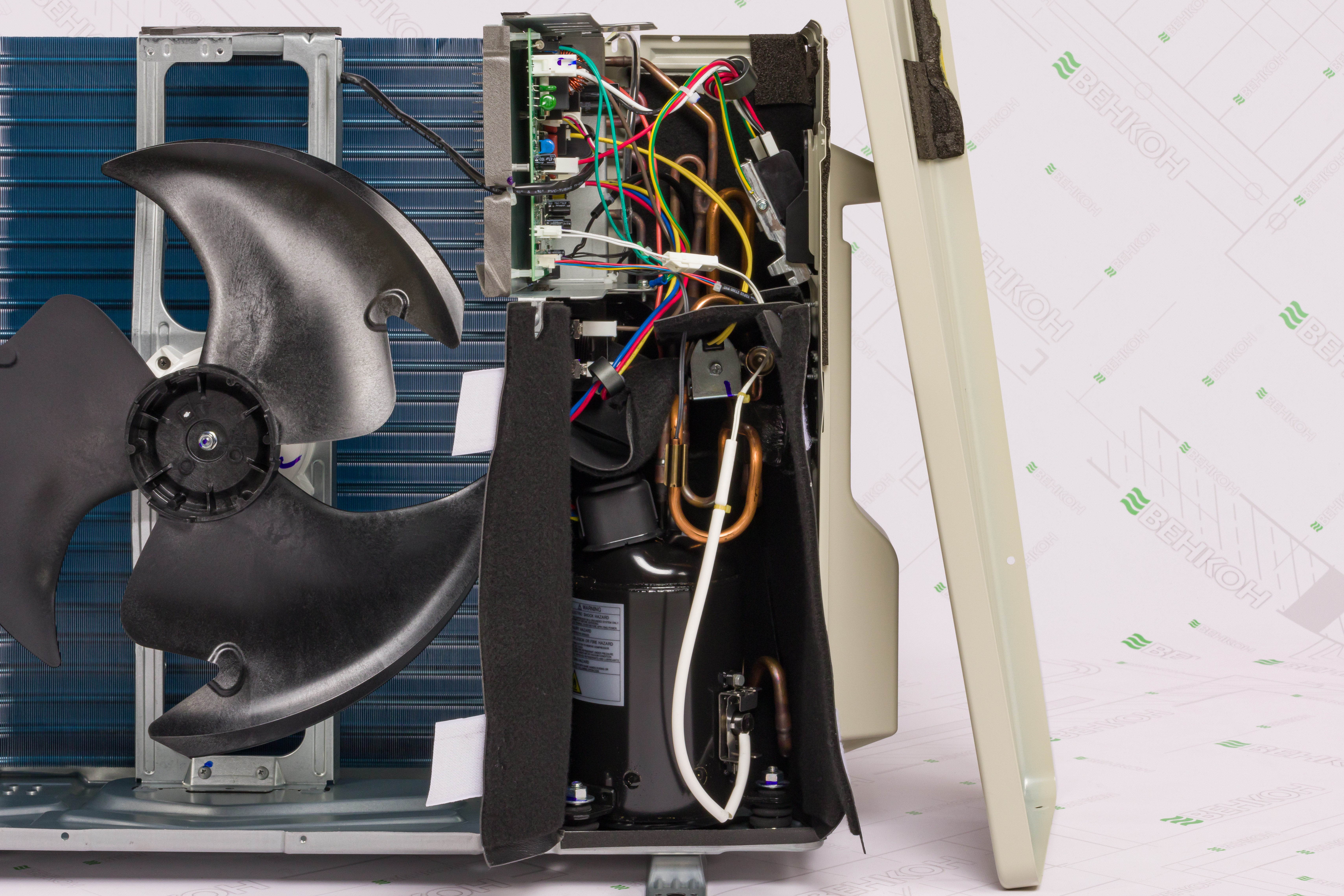 параметри Кондиціонер спліт-система Daikin Sensira FTXF25F/RXF25F - фотографія 21