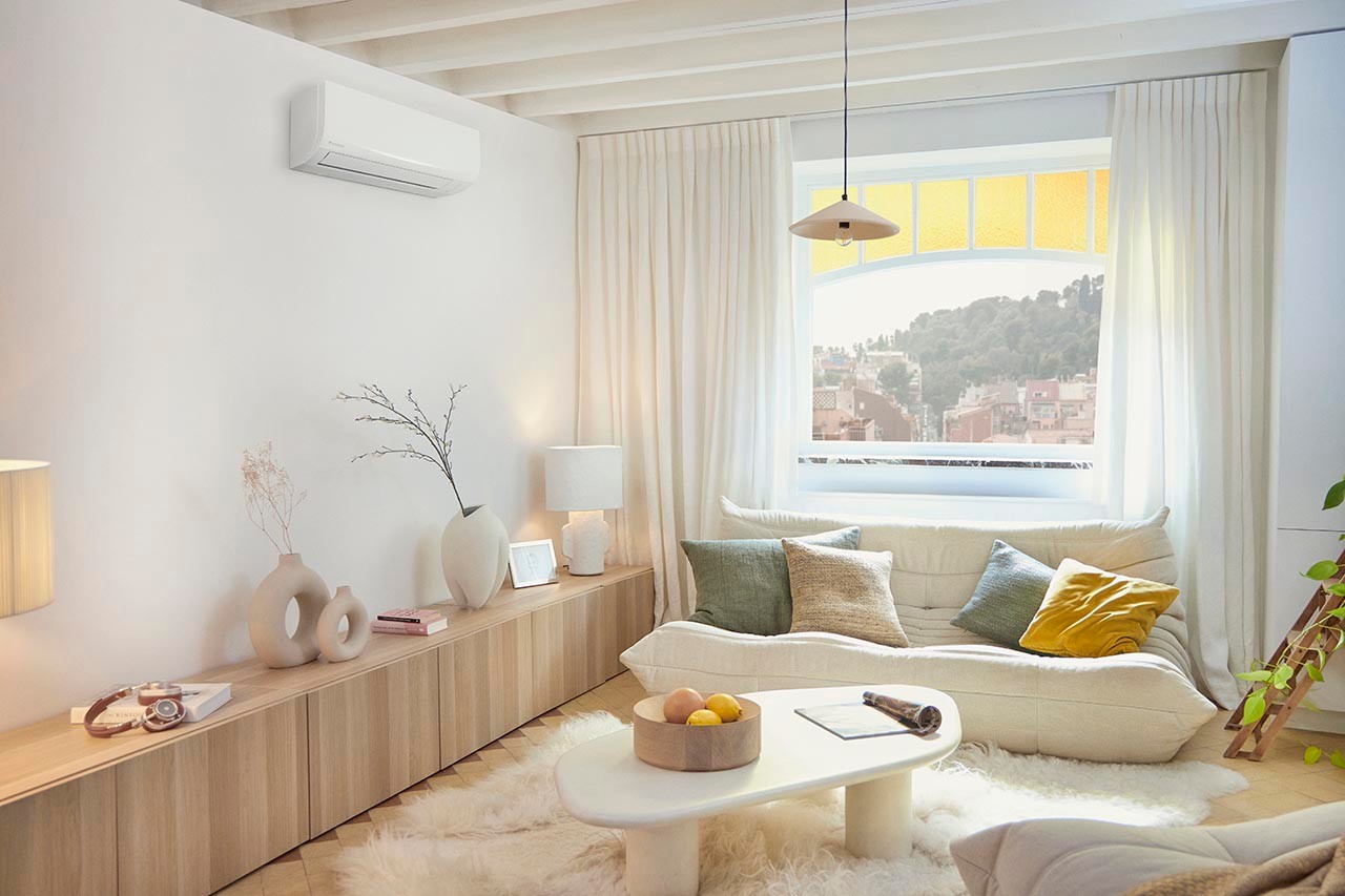 Кондиціонер спліт-система Daikin Sensira FTXF25F/RXF25F огляд - фото 8