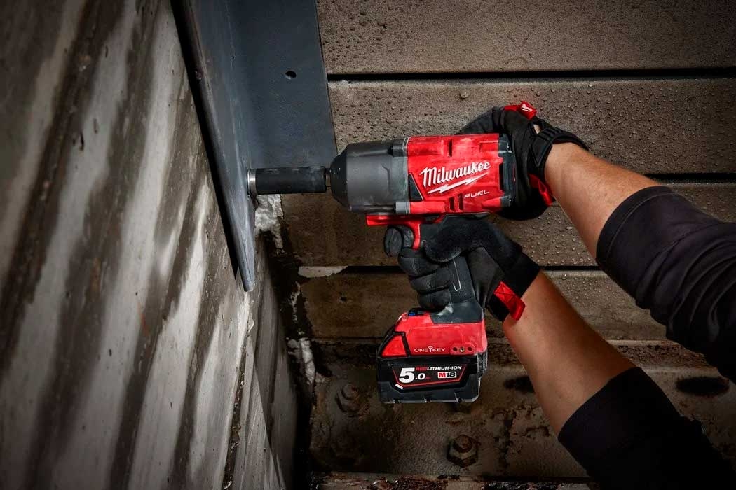 Гайковерт Milwaukee M18 ONEFHIWF34-502X (4933459730) инструкция - изображение 6