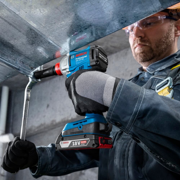 в продаже Гайковерт Bosch GDX 18V-285 (06019N2120) - фото 3