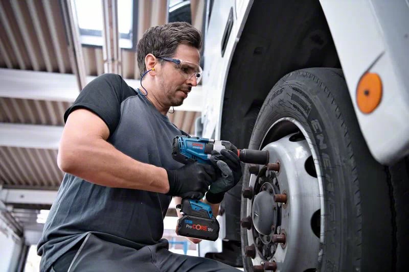 Гайковерт Bosch GDS 18V-1050 H (06019J8502) характеристики - фотография 7
