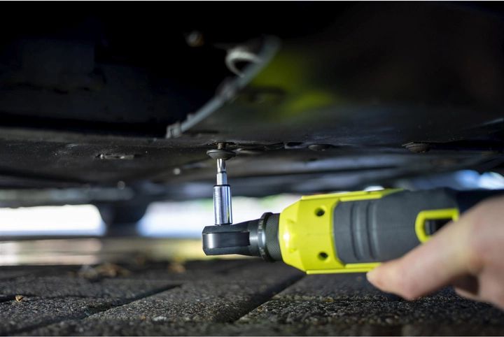 Трещоточный гайковерт Ryobi ONE+ R18RW2-0 (5133004833) инструкция - изображение 6