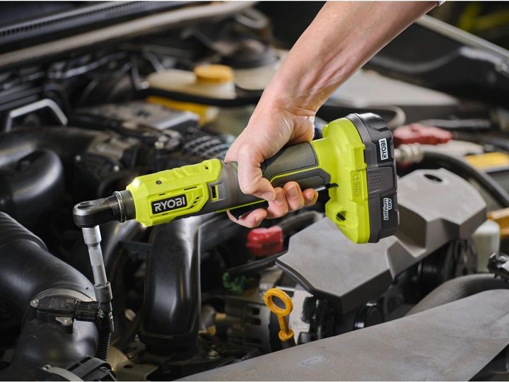 Трещоточный гайковерт Ryobi ONE+ R18RW2-0 (5133004833) обзор - фото 8