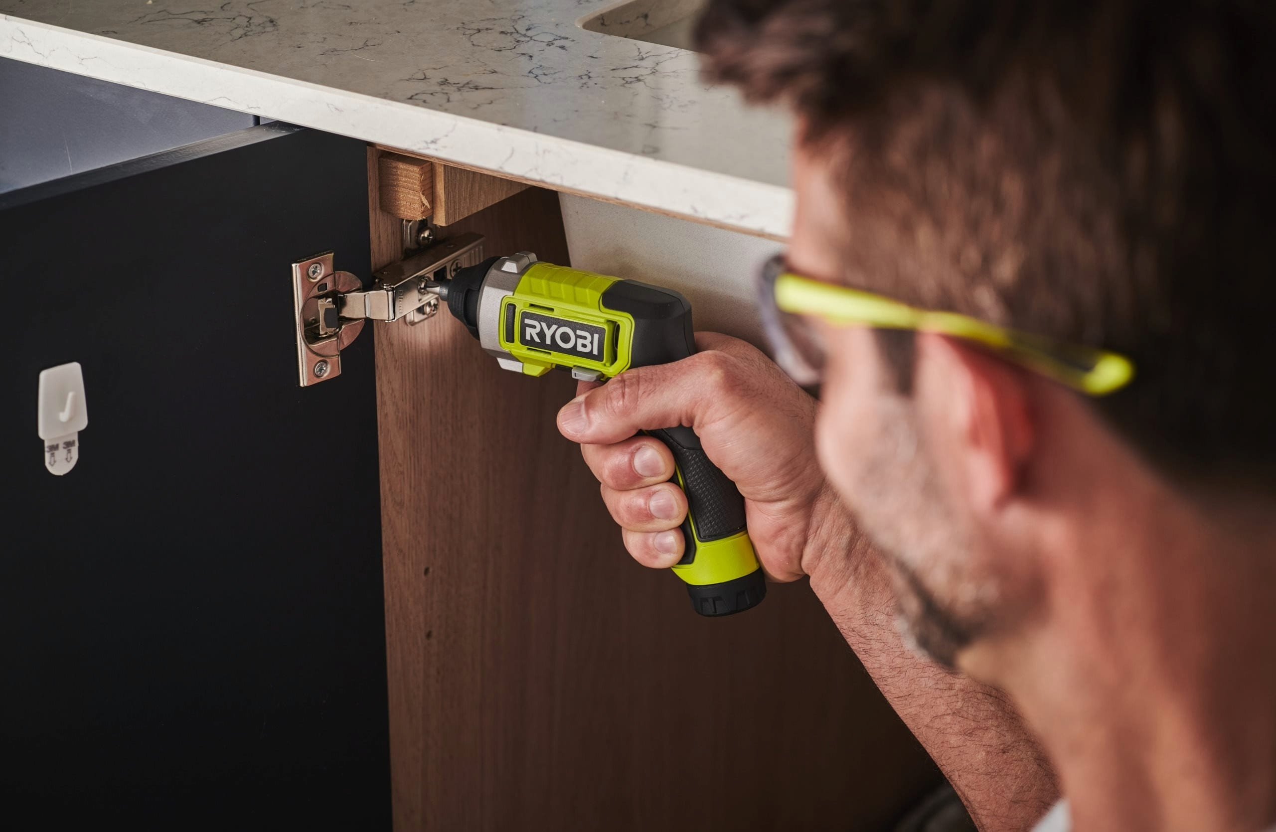 Акумуляторна викрутка Ryobi RSD4-120T USB (5133006210) інструкція - зображення 6
