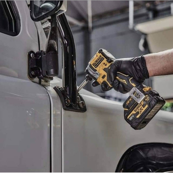 Шуруповерт Dewalt DCF850NT отзывы - изображения 5