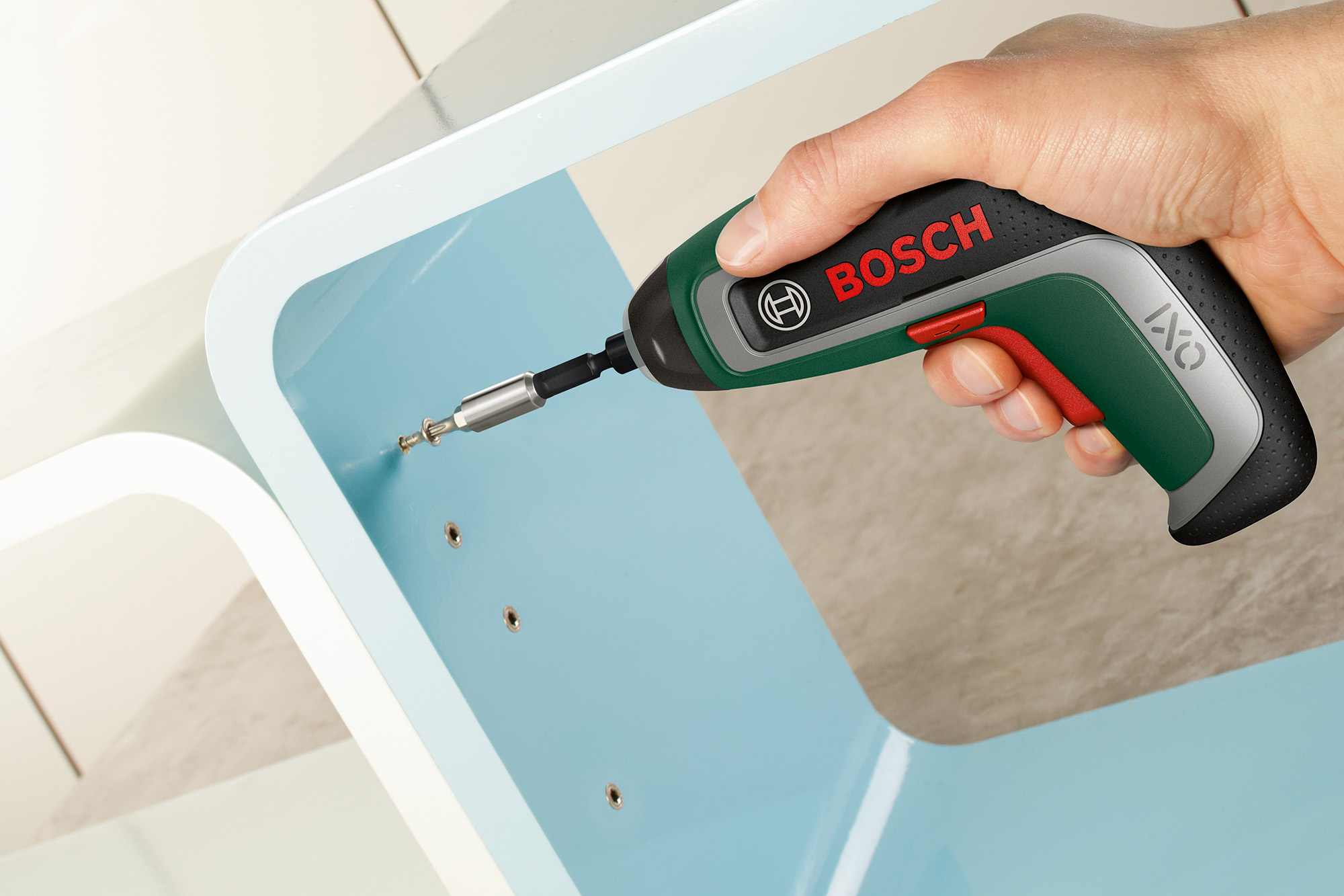 обзор товара Аккумуляторная отвертка Bosch IXO 7 Basic (06039E0020) - фотография 12