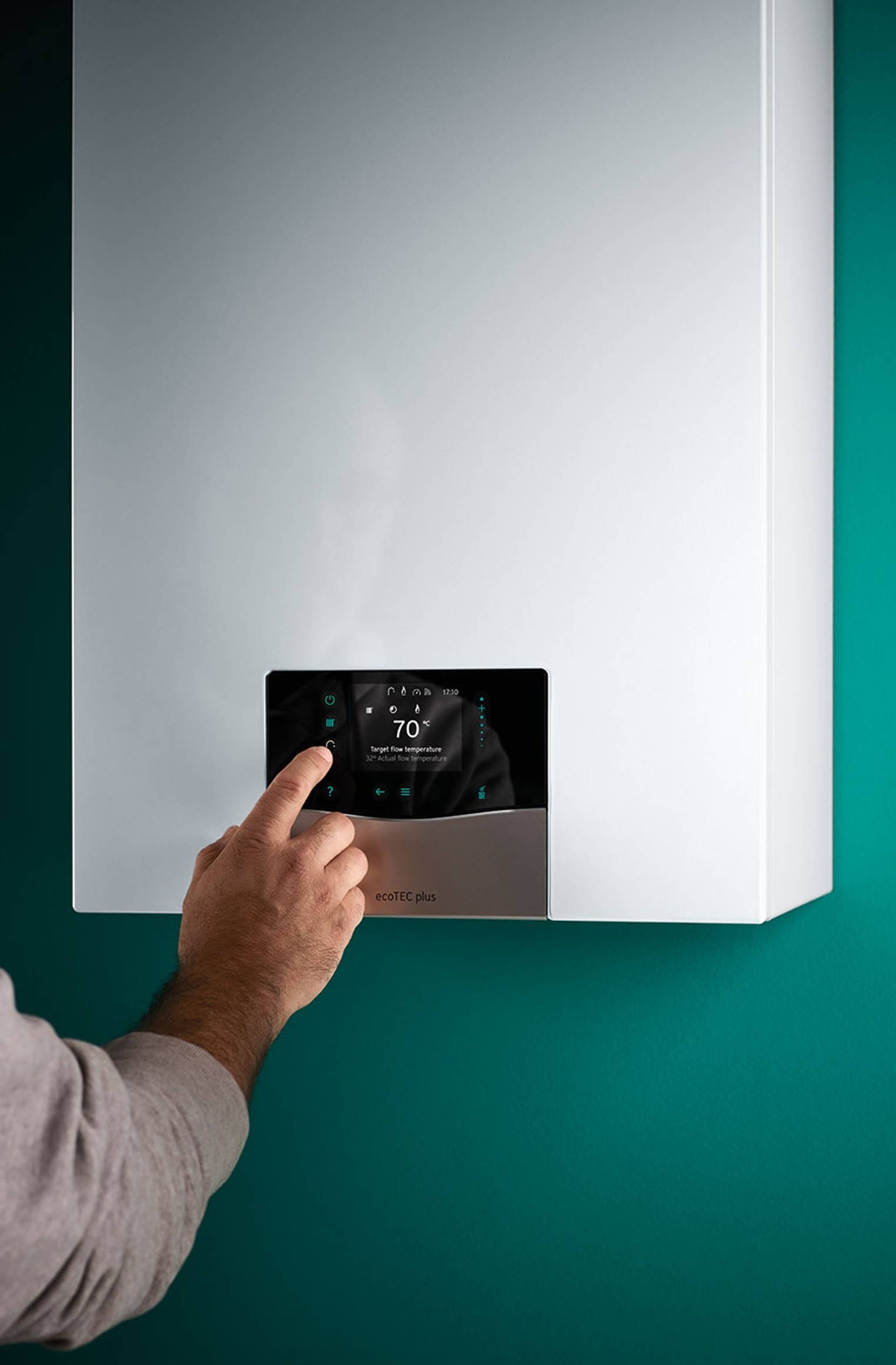 Газовый котел + пакетное предложение Vaillant ecoTec Plus VU 25CS/1-5 (N-INT2) + Бойлер 120 л + eRELAX комплект погодозависимого управления обзор - фото 11