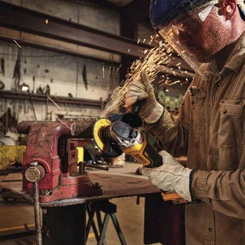 в ассортименте Набор инструментов Dewalt DCK422P3 в магазине - фото 18