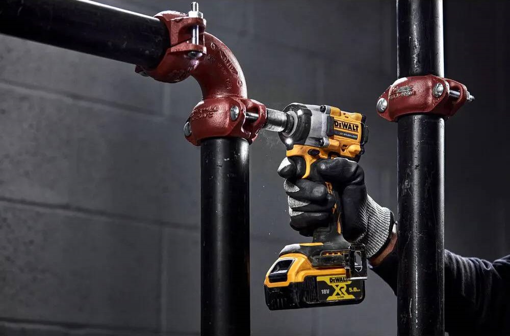 Гайковерт Dewalt DCF922N характеристики - фотография 7