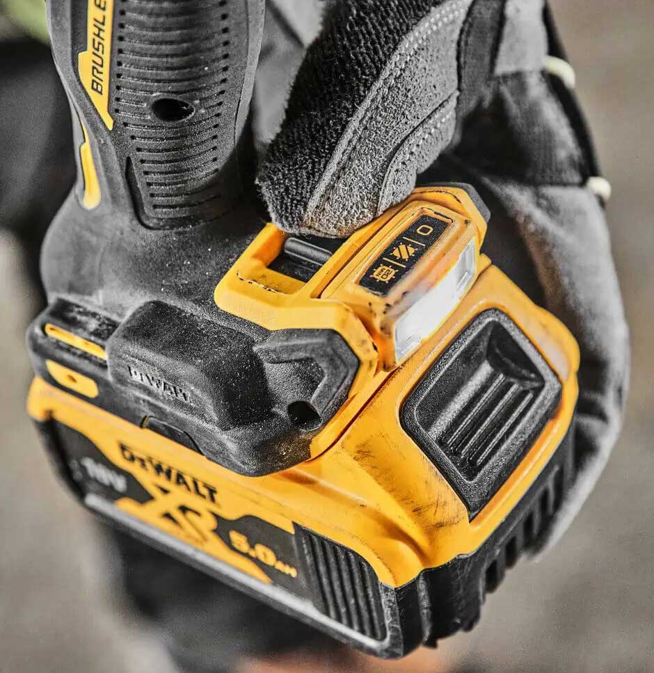 Дрель-шуруповерт Dewalt DCD805P2T характеристики - фотография 7