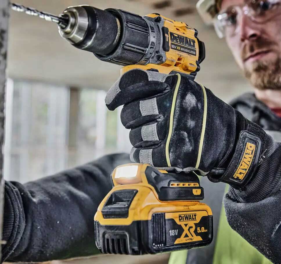 Дрель-шуруповерт Dewalt DCD805P2T обзор - фото 8