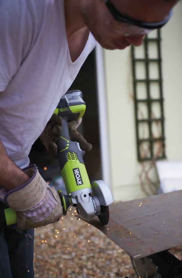 в продажу Болгарка Ryobi R18 AG-O (5133001903) - фото 3