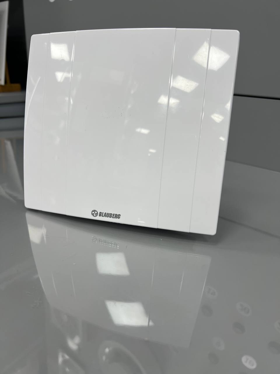 Витяжний вентилятор Blauberg Quatro 100 T Уцінка ціна 2303 грн - фотографія 2