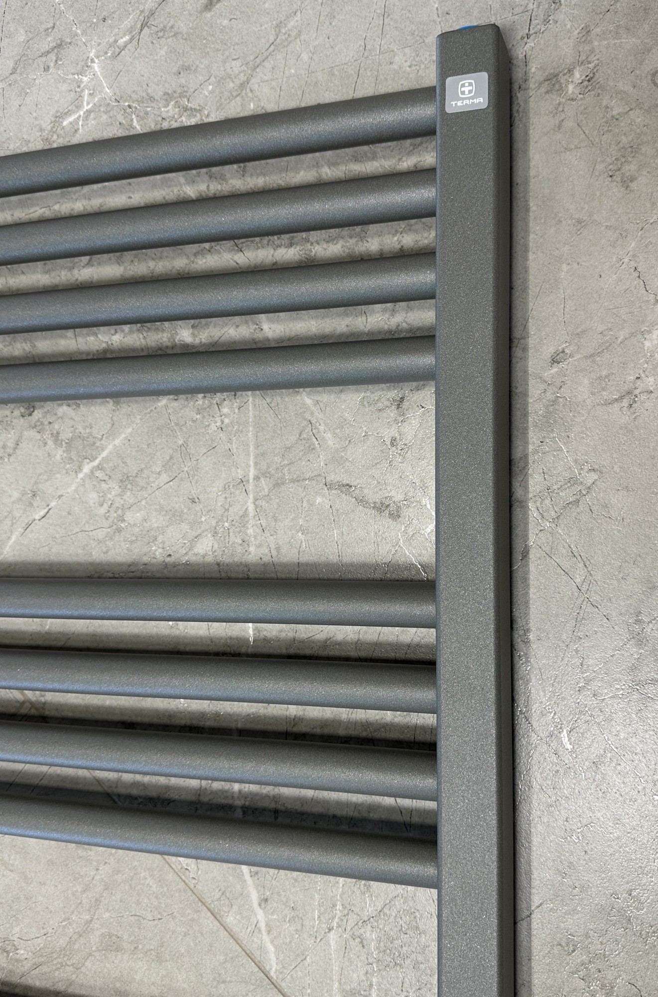 Рушникосушка Terma Fiona 1140x580, Metallic Stone ціна 11160 грн - фотографія 2