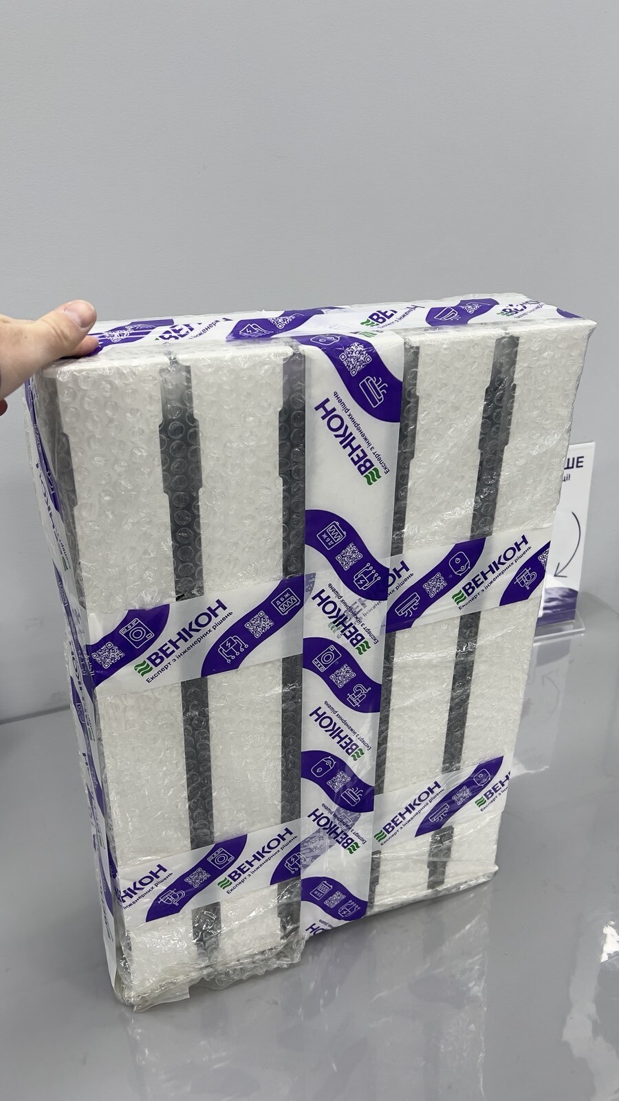 Радіатор для опалення Queen Therm 500/100 Vertical/Horizonta (кратно 10) уцінка зовнішній вигляд - фото 9