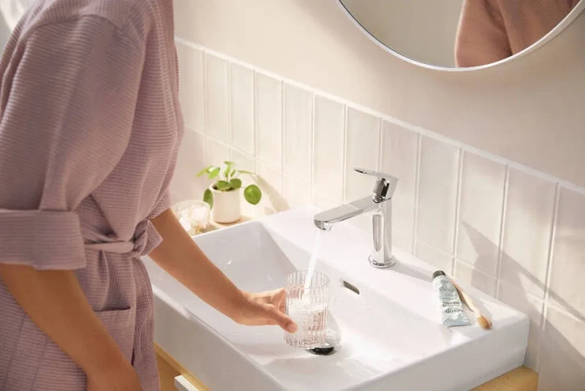 в продаже Смеситель для умывальника Hansgrohe Rebris S 110 Coolstart Chrome 72520000 - фото 3