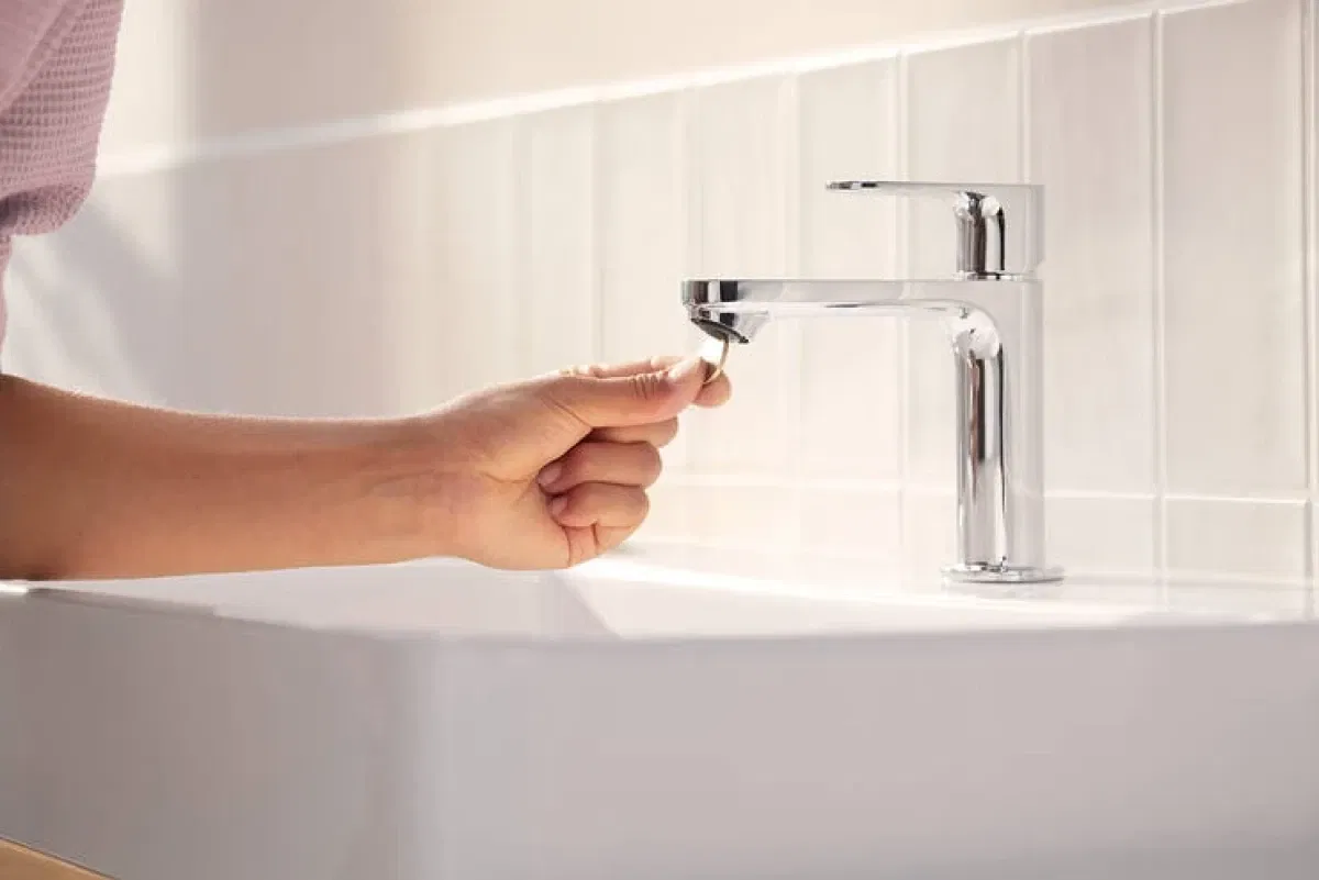Смеситель для умывальника Hansgrohe Rebris S 110 Coolstart Chrome 72527000 характеристики - фотография 7