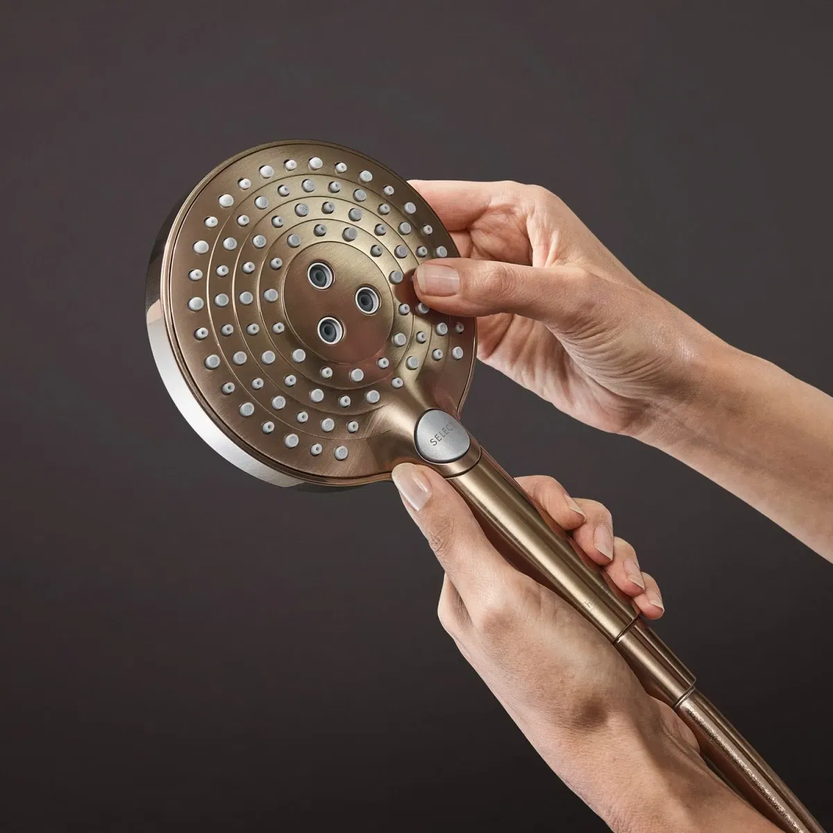 Душова система Hansgrohe Raindance S 240 EcoSmart PowderRain 2jet Brushed Bronze 28823140 відгуки - зображення 5