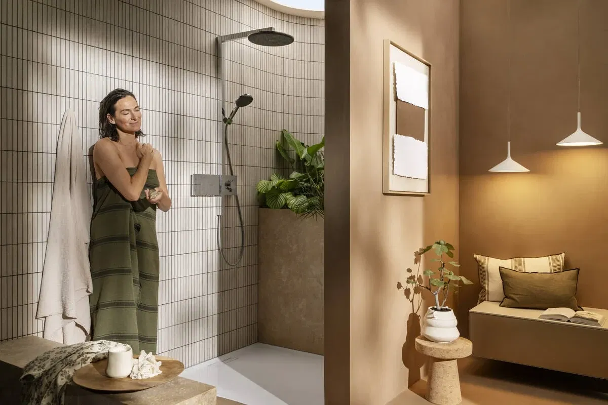 Душевая система Hansgrohe Raindance Alive S 300 1jet EcoSmart ShowerSelect Comfort Chrome 24583000 обзор - фото 8