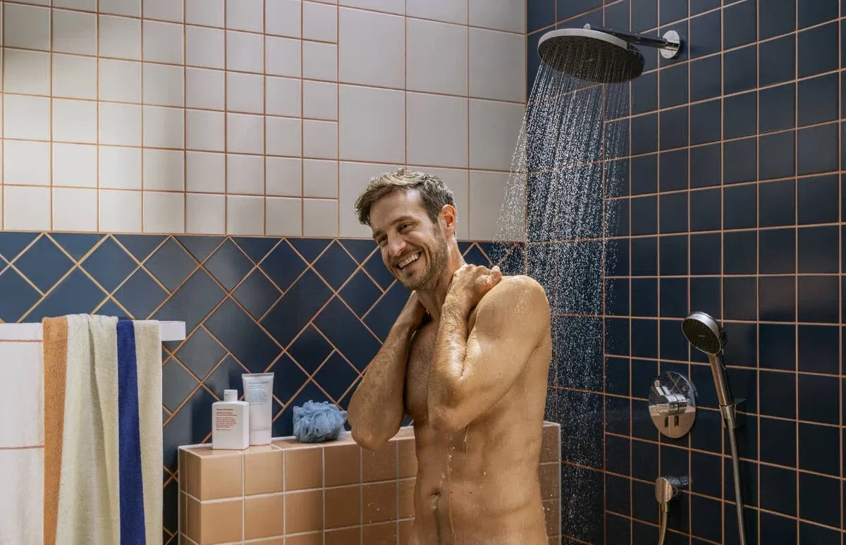 Верхний душ Hansgrohe Activera S 240 1jet EcoSmart+ Chrome 28057000 цена 8323 грн - фотография 2