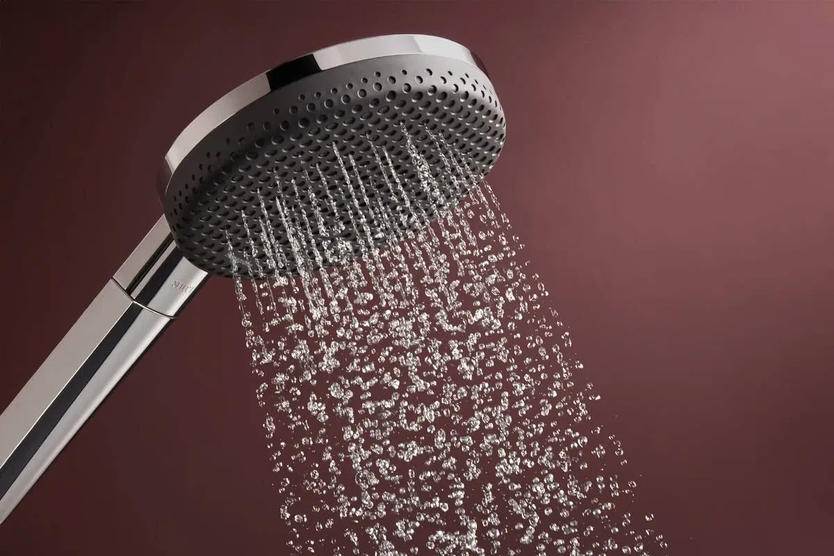 Лійка для ручного душу Hansgrohe Raindance Alive Select S 3jet EcoSmart+ Brushed Black Chrome 24512340 ціна 7252 грн - фотографія 2