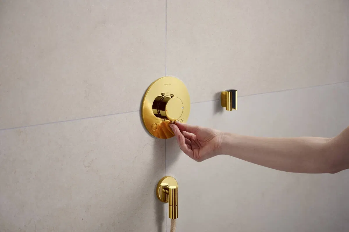 Смеситель с термостатом Hansgrohe Ecostat Comfort S Polished Gold Optic 33715990 цена 49021 грн - фотография 2