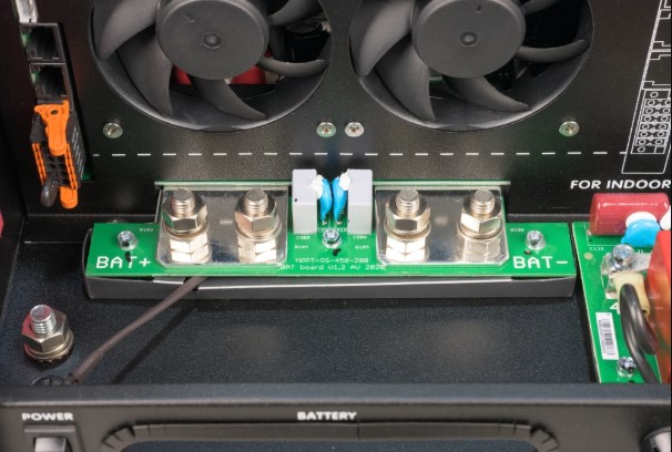 Контроллер заряда Victron Energy SmartSolar MPPT RS 450/200-MC4 отзывы - изображения 5