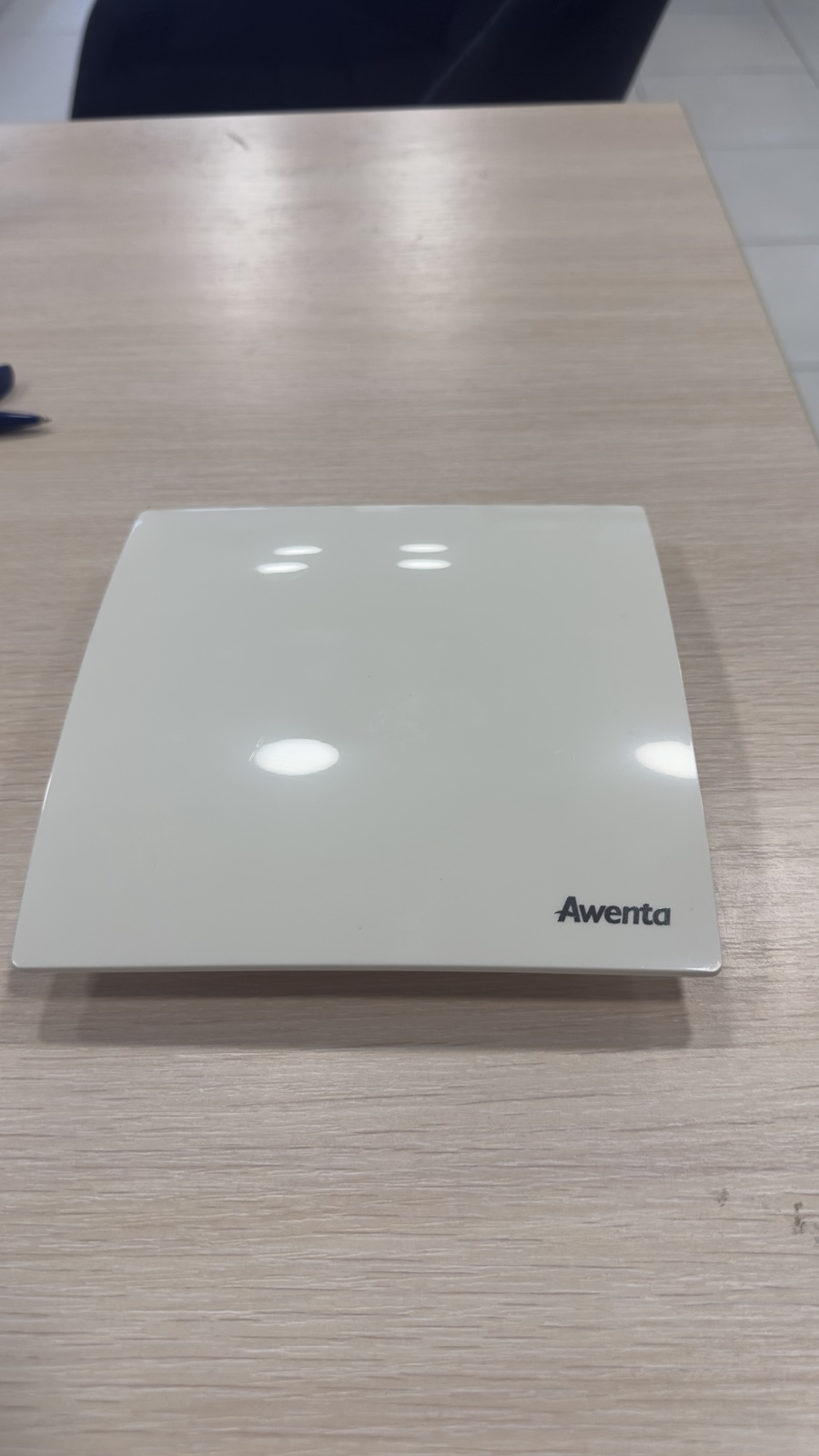 Крышка к вентилятору Awenta Escudo PEE100 Ecru (бежевый) уценка цена 141 грн - фотография 2