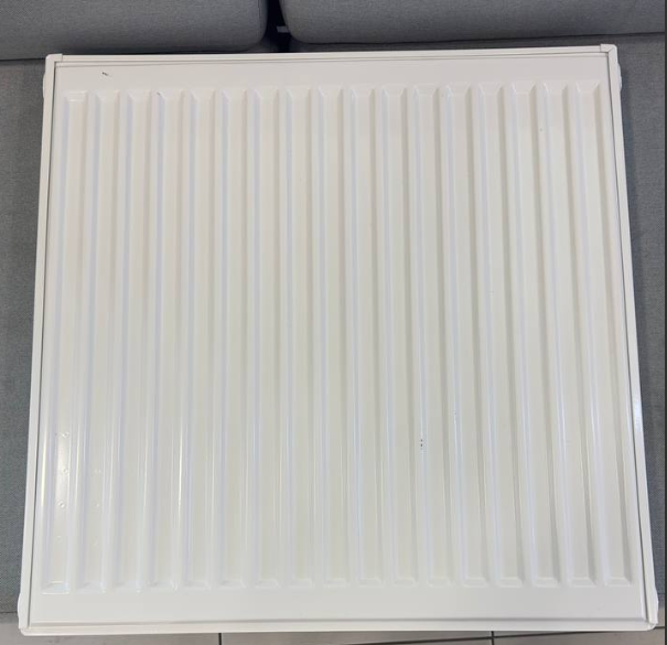 Радіатор для опалення Korad 11K 600x600 (K00116006009016011) уцінка ціна 1441 грн - фотографія 2