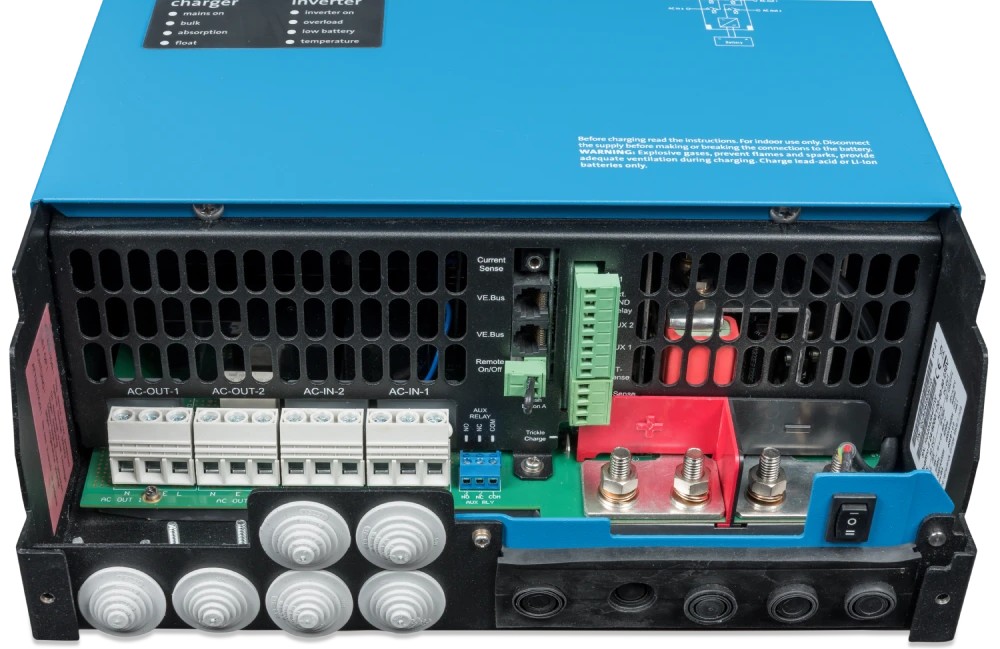 Інвертор гібридний Victron Energy Quattro-II 24/5000/120-50/50 (QUA242505010) відгуки - зображення 5