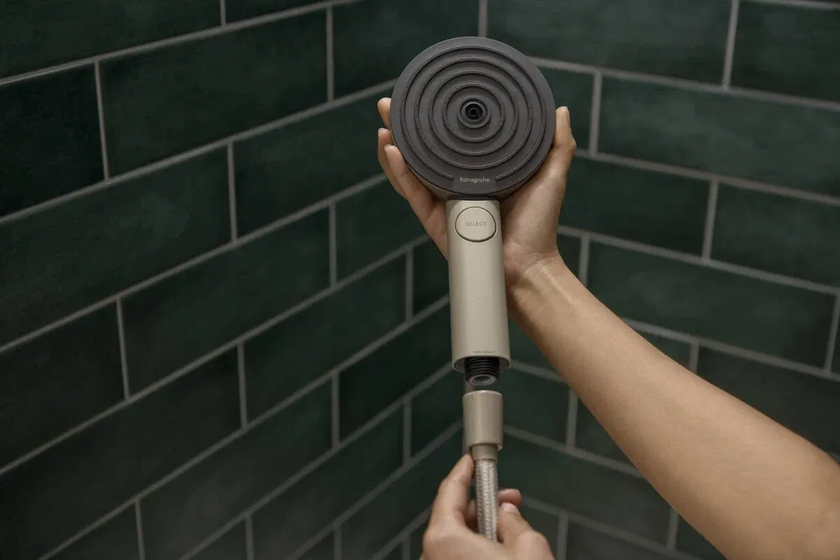 Душовий шланг Hansgrohe Designflex Planet Edition 1.25 м Sand 28221210 ціна 3213 грн - фотографія 2
