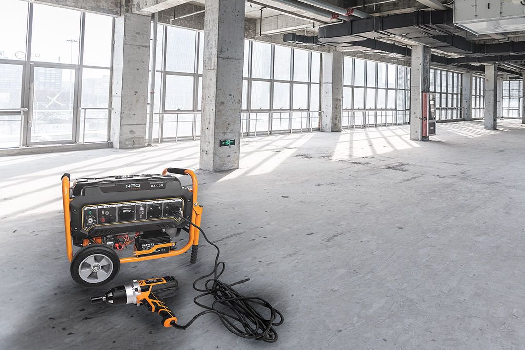 зображення товару Neo Tools 230В, 3кВт + портативна сонячна панель (04-730P) - 25