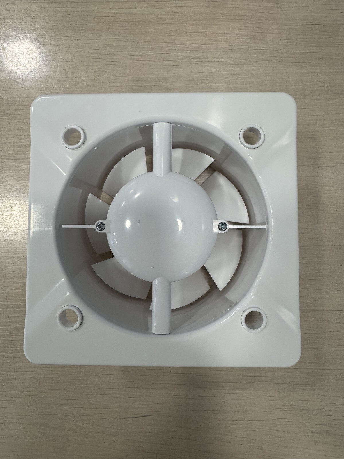 Вытяжной вентилятор Awenta System+ Silent KWS125H уценка цена 1179 грн - фотография 2