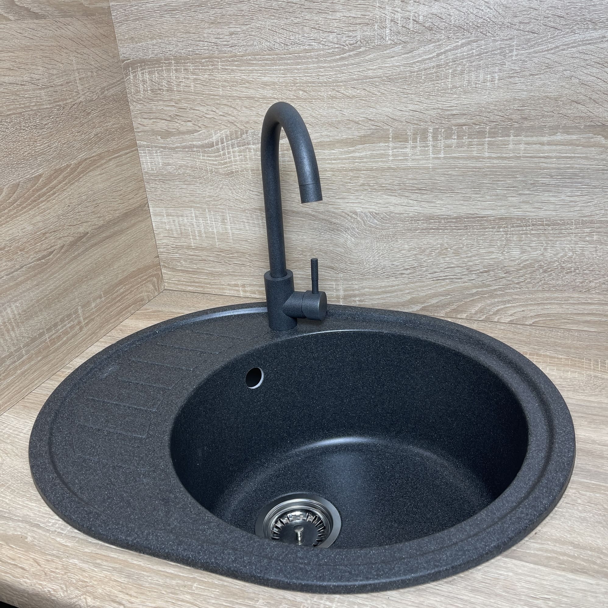 в продажу Кухонна мийка Adamant Ovum 615x495x200мм графіт (1824296900413) - фото 3