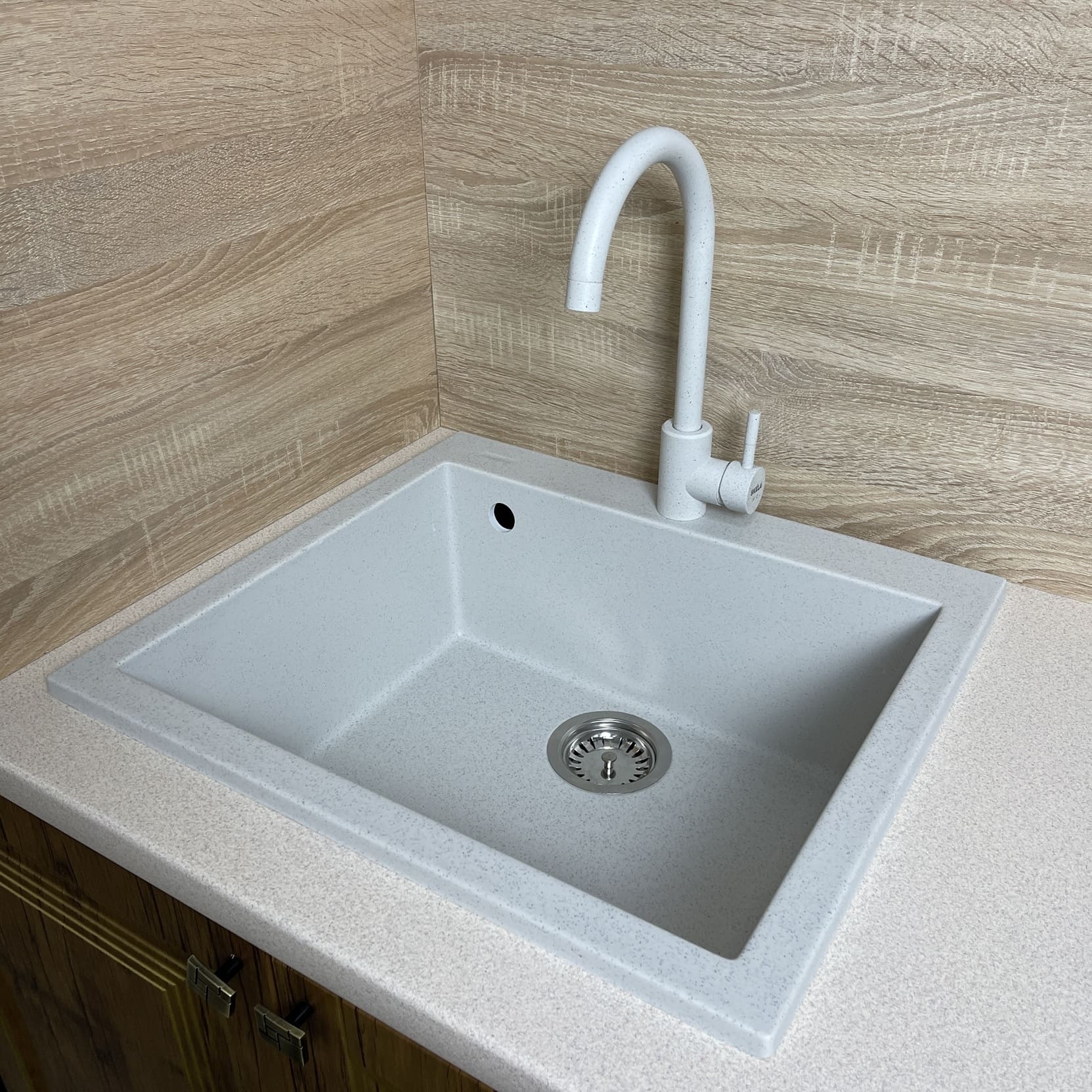 в продаже Кухонная мойка Adamant Univer 560x500x200мм old stone (4824296912110) - фото 3