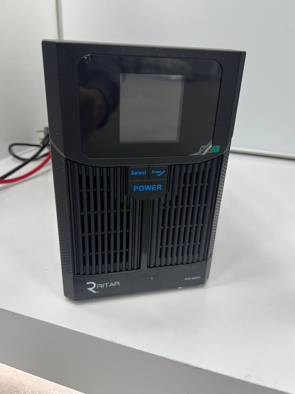 Источник бесперебойного питания Ritar RTSW-1500 LCD уценка цена 7737 грн - фотография 2