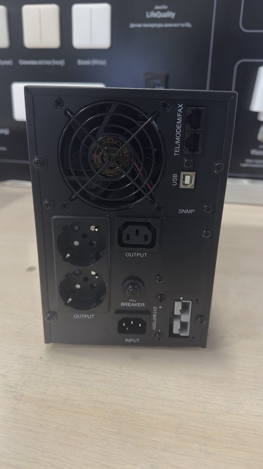 продаём 2E PS1000L, 1000VA/800W, на внешние АКБ 2*12В, 2xSchuko+1xC13 уценка в Украине - фото 4