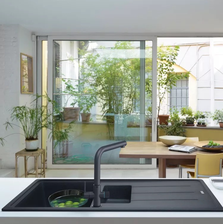 в продажу Змішувач для кухні Franke Lina L Clear Water 2.0, чорний матовий (120.0730.802) - фото 3