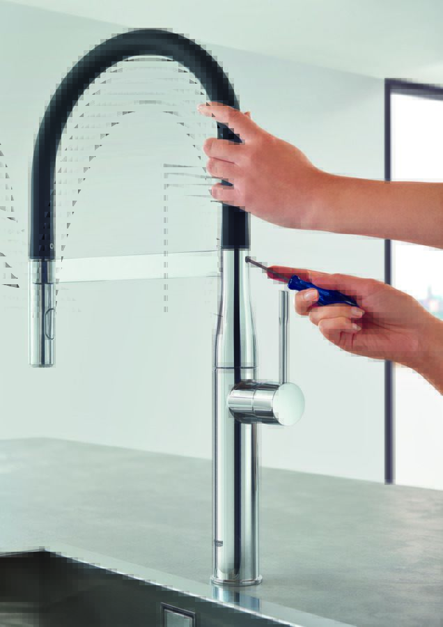 Змішувач Grohe Essence 30503000 огляд - фото 8