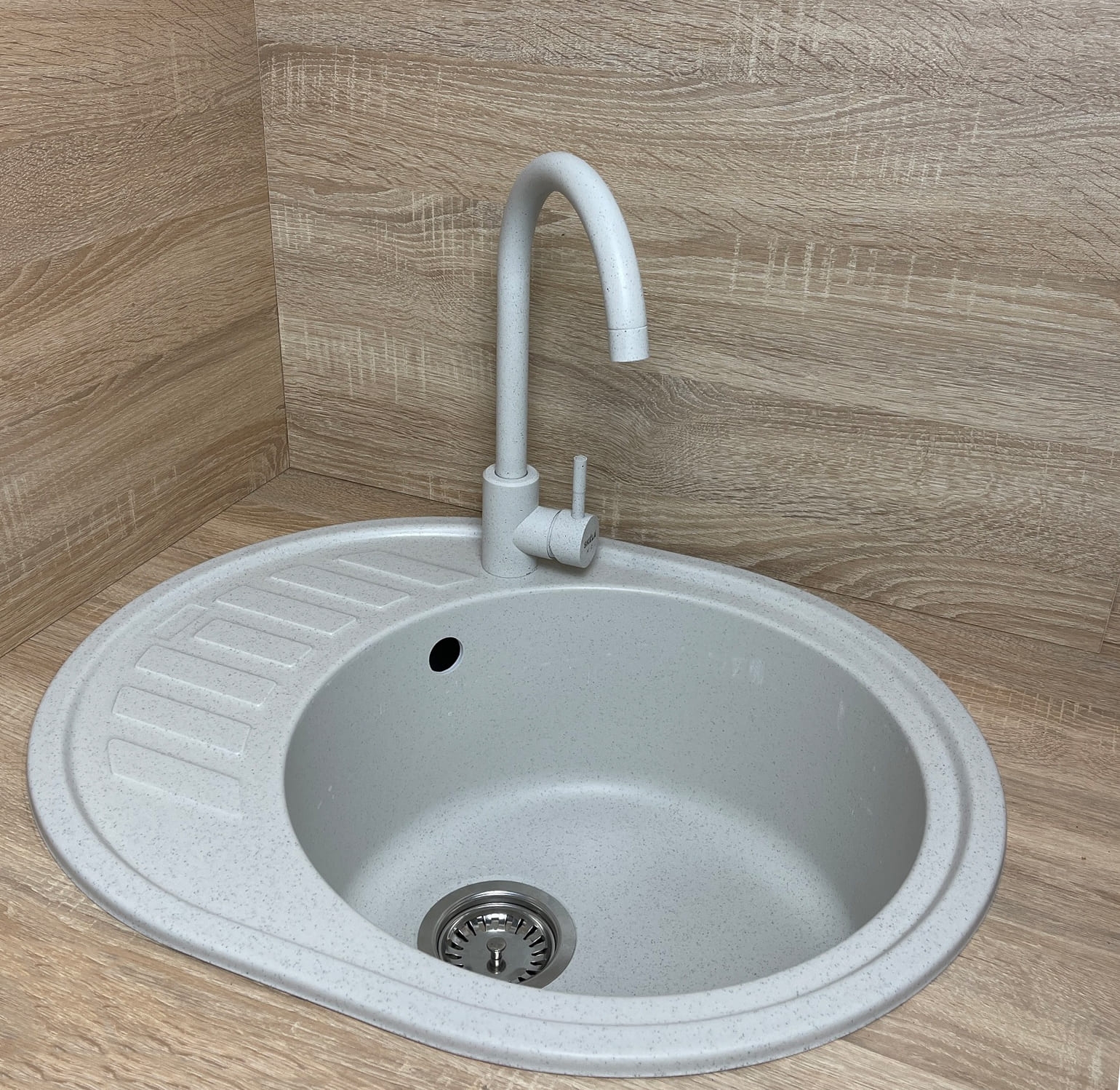 Кухонная мойка Adamant Ovum 615x495x200мм old stone (1824296100410) цена 4107 грн - фотография 2