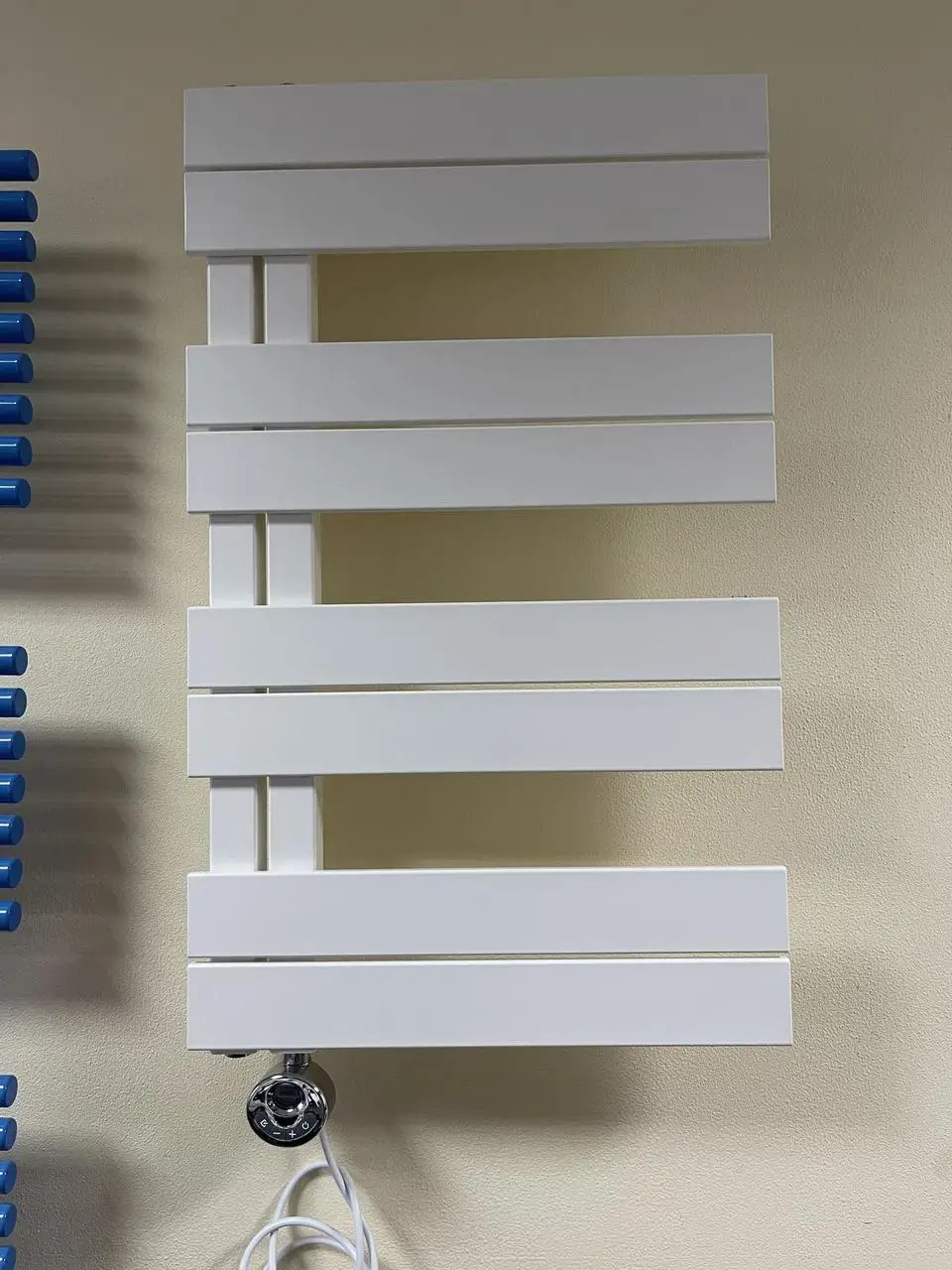 в продажу Рушникосушка Betatherm HZ 834x500 (HZ 50800/9016M) - фото 3