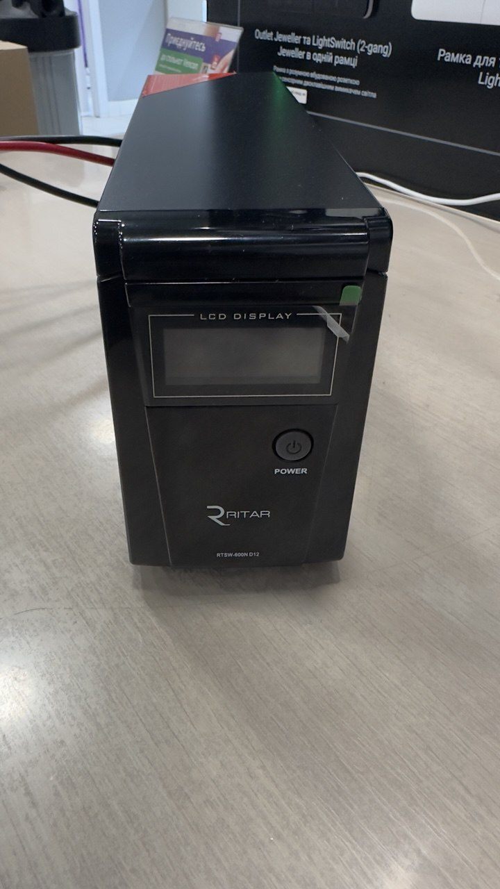 Источник бесперебойного питания Ritar RTSW-600ND12 LCD (RTSW-600ND12) уценка цена 3534 грн - фотография 2