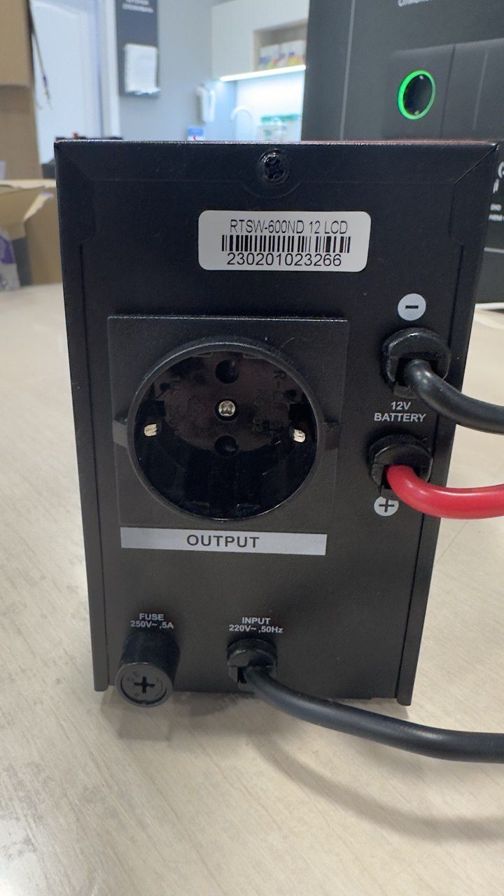 Источник бесперебойного питания Ritar RTSW-600ND12 LCD (RTSW-600ND12) уценка отзывы - изображения 5