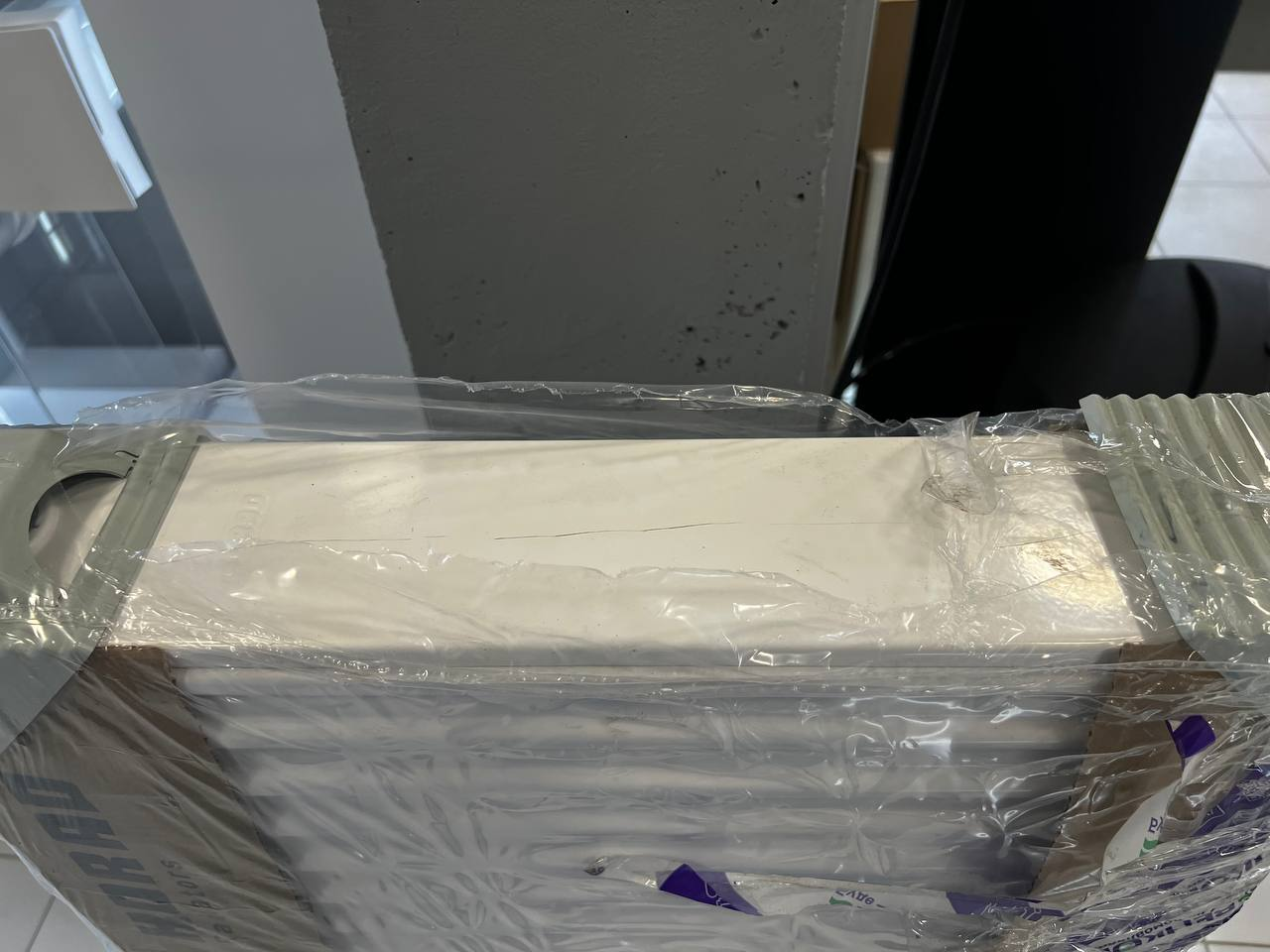 Радіатор для опалення Korad 22K 500x1200 (K00225012009016011) (уцінка) ціна 5099 грн - фотографія 2