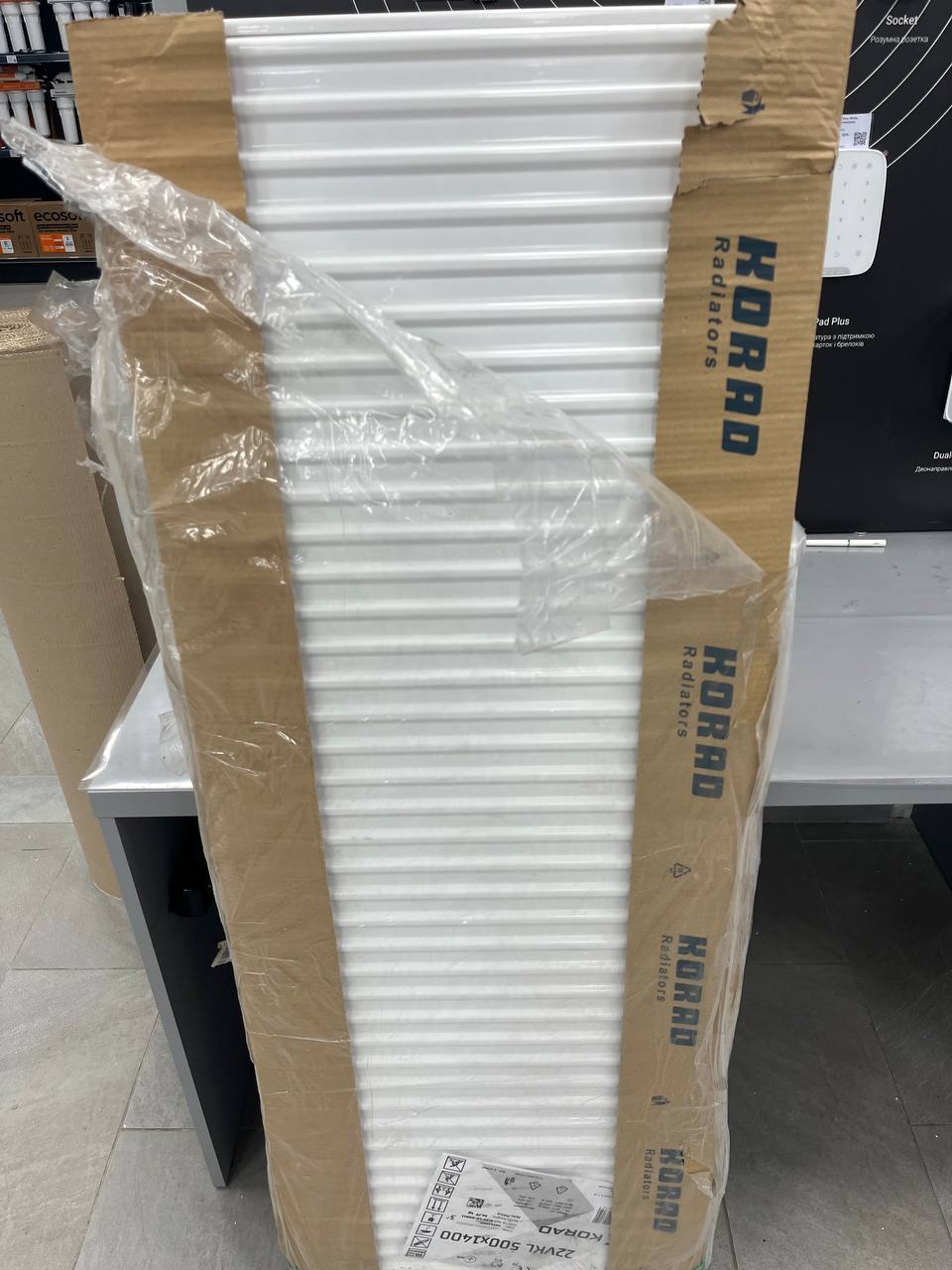 Радіатор для опалення Korad 22VKL 500x1400 (V00225014L09016011) (уцінка) ціна 4478 грн - фотографія 2