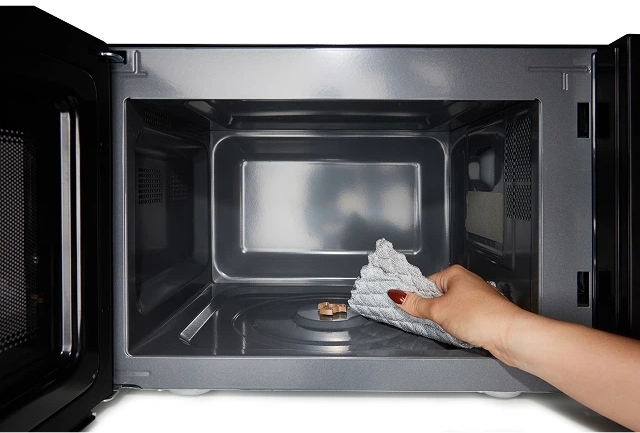 обзор товара Микроволновая печь Hisense H20MOBP1H - фотография 12